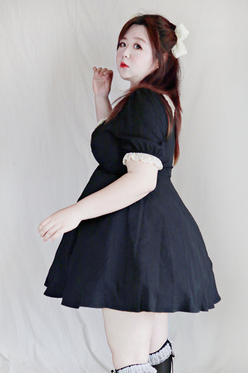 Classic Designed Dress in a Timeless Cut