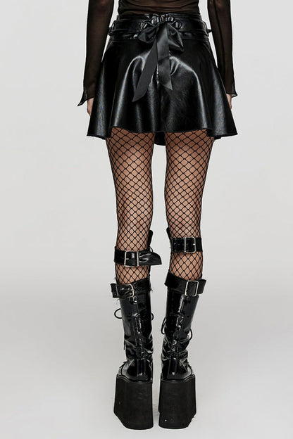 Finely Styled Garment with a Classic Vintage Look