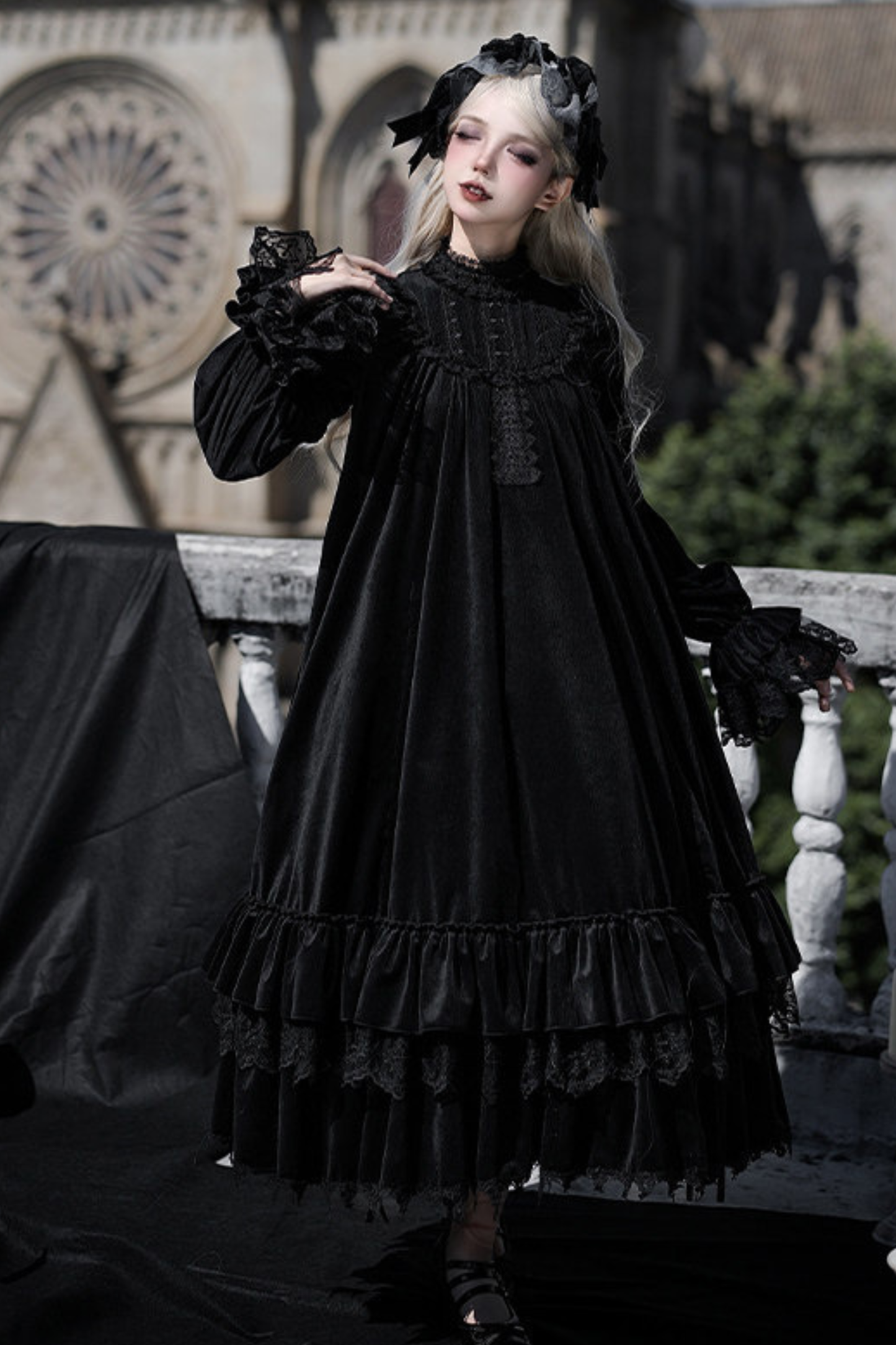 Gothic Doll Multi-tiered Dress + Belt + Fake Collar + Hairband