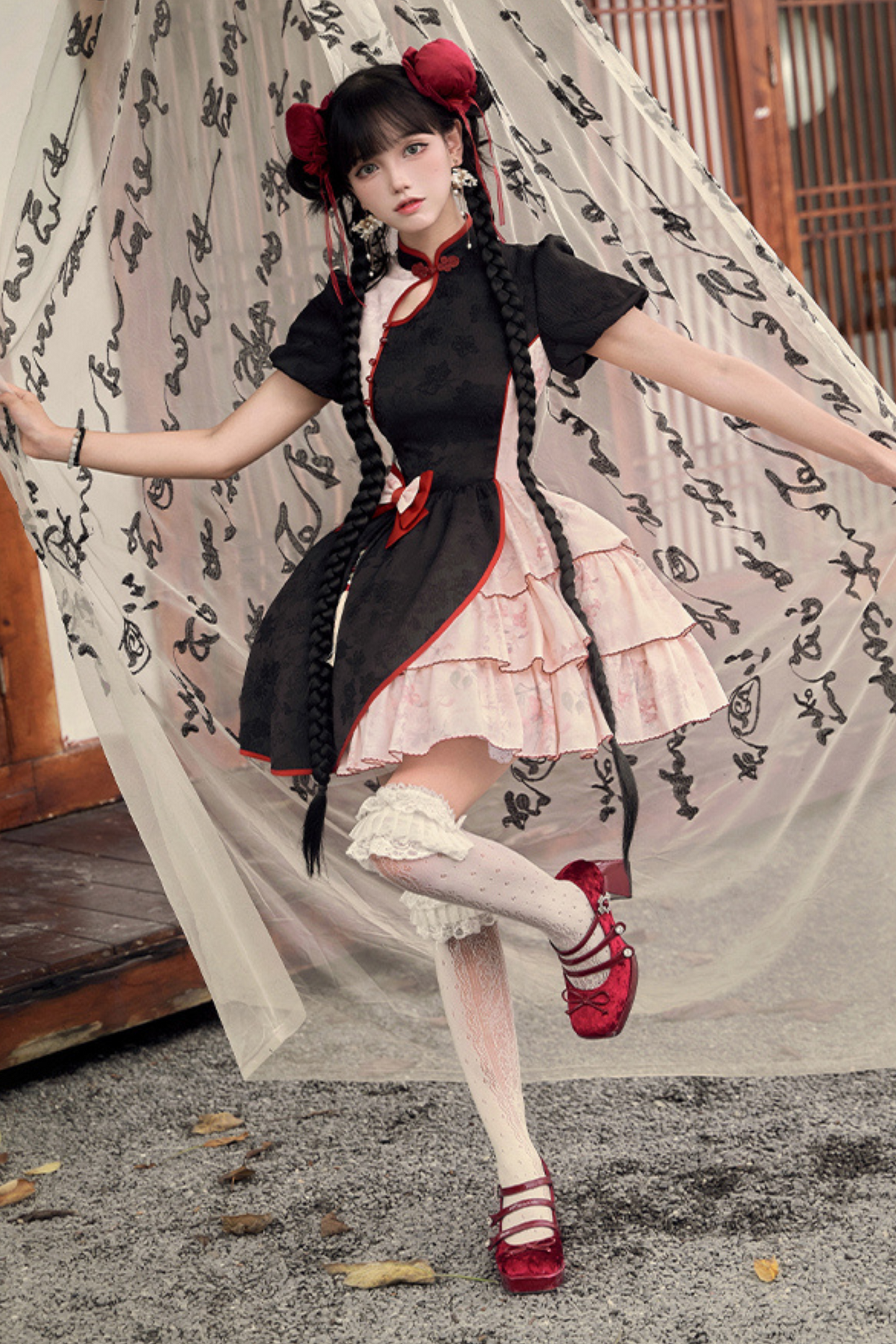 Retro Chinese-style Dress + Sleeves + Shawl + Accessories + Hairpin