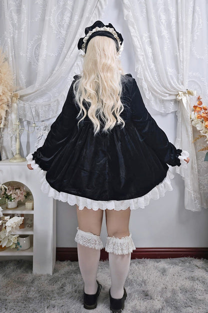 Casually Elegant Dress with a Refined Edge