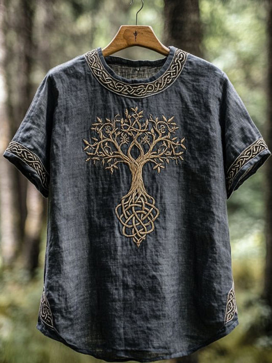 Beautifully Finished T-Shirt in a Timeless Design