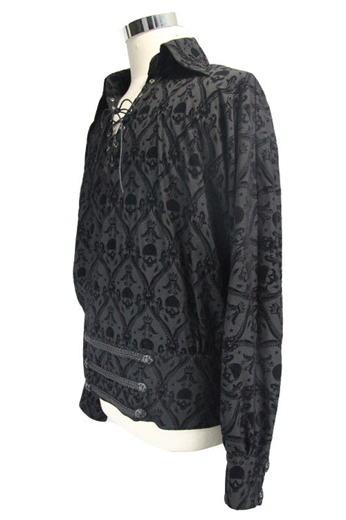 Beautifully Crafted Blouse in a Classic Style