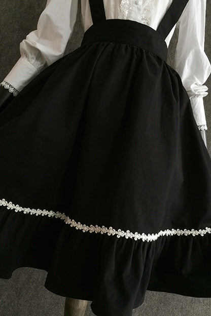 Finely Styled Garment with a Classic Vintage Look
