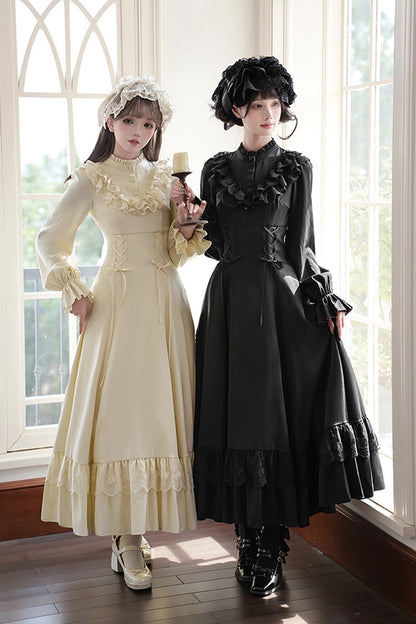 Subtly Elegant Dress with a Refined Vintage Look