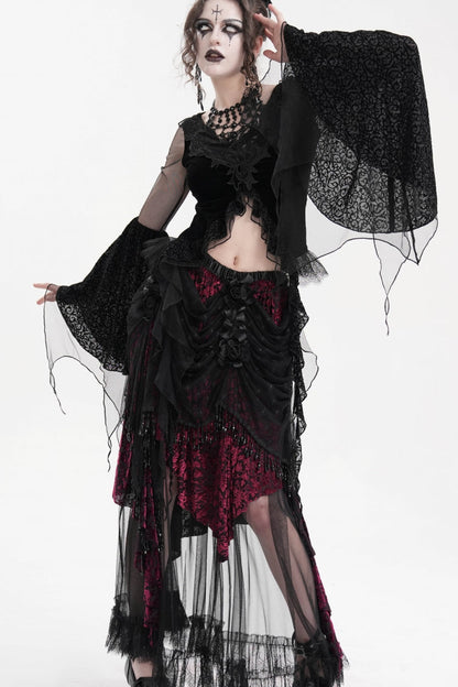 Finely Styled Garment with a Classic Vintage Look