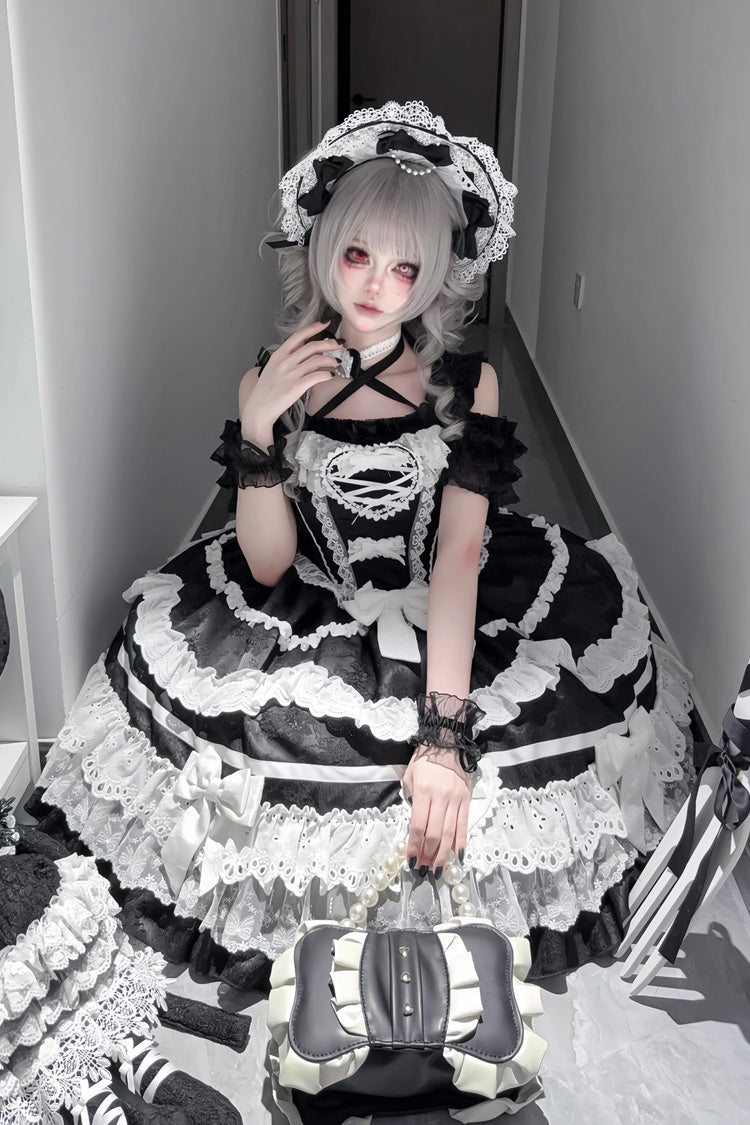 Beautifully Crafted Dress in a Classic Style