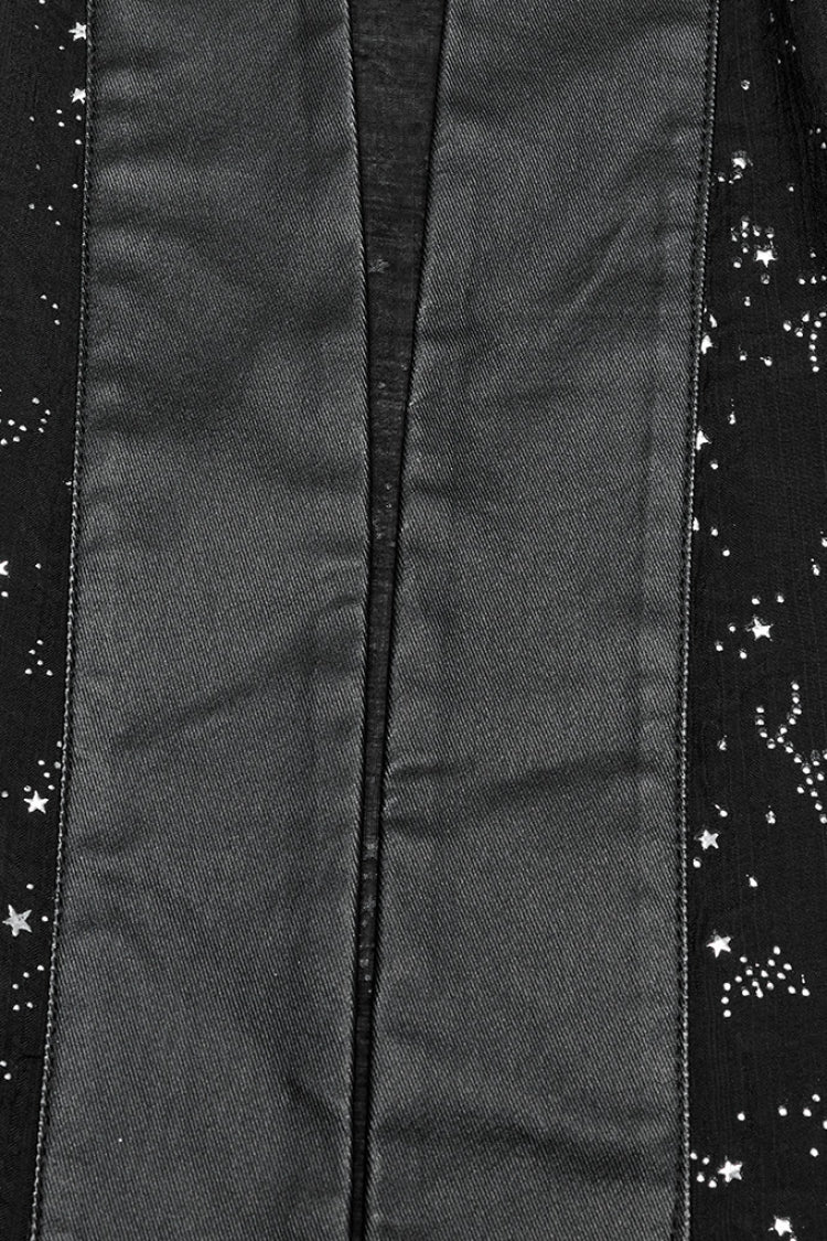 Beautifully Finished Coat in a Timeless Design
