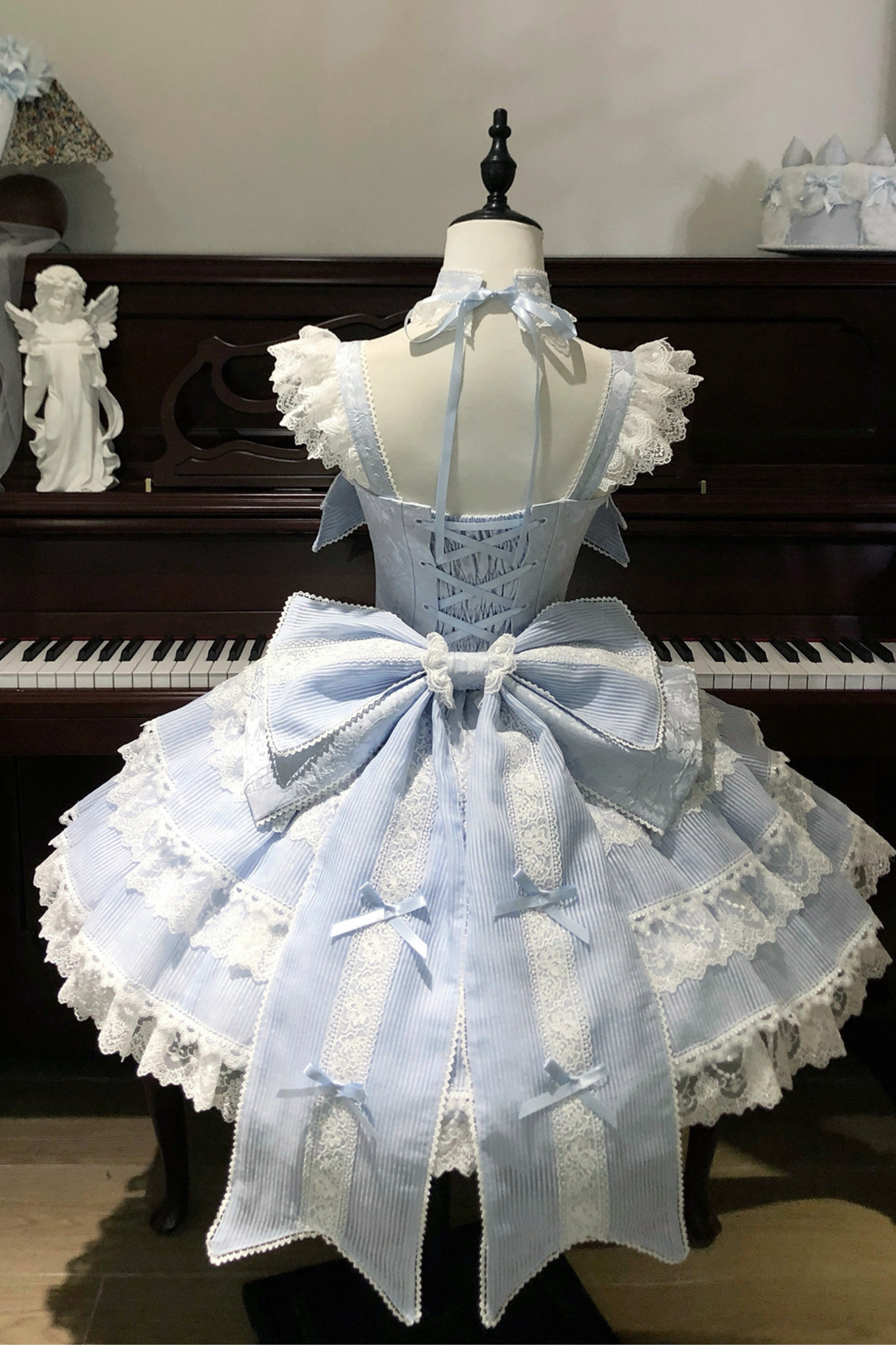 [pre-order] Princess Ballet Tiered Lolita Dress + Headband + Necklace + Sleeves + Tail