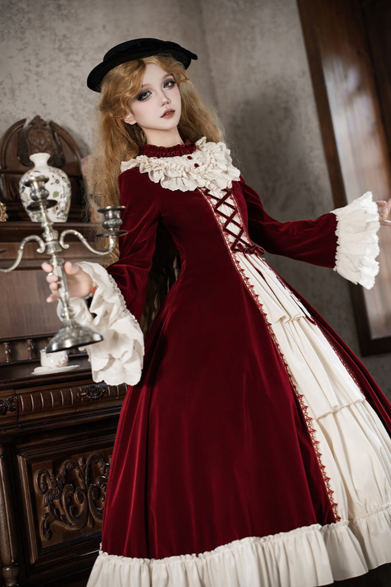 Classical Dress + Collar + Ribbon + Hat