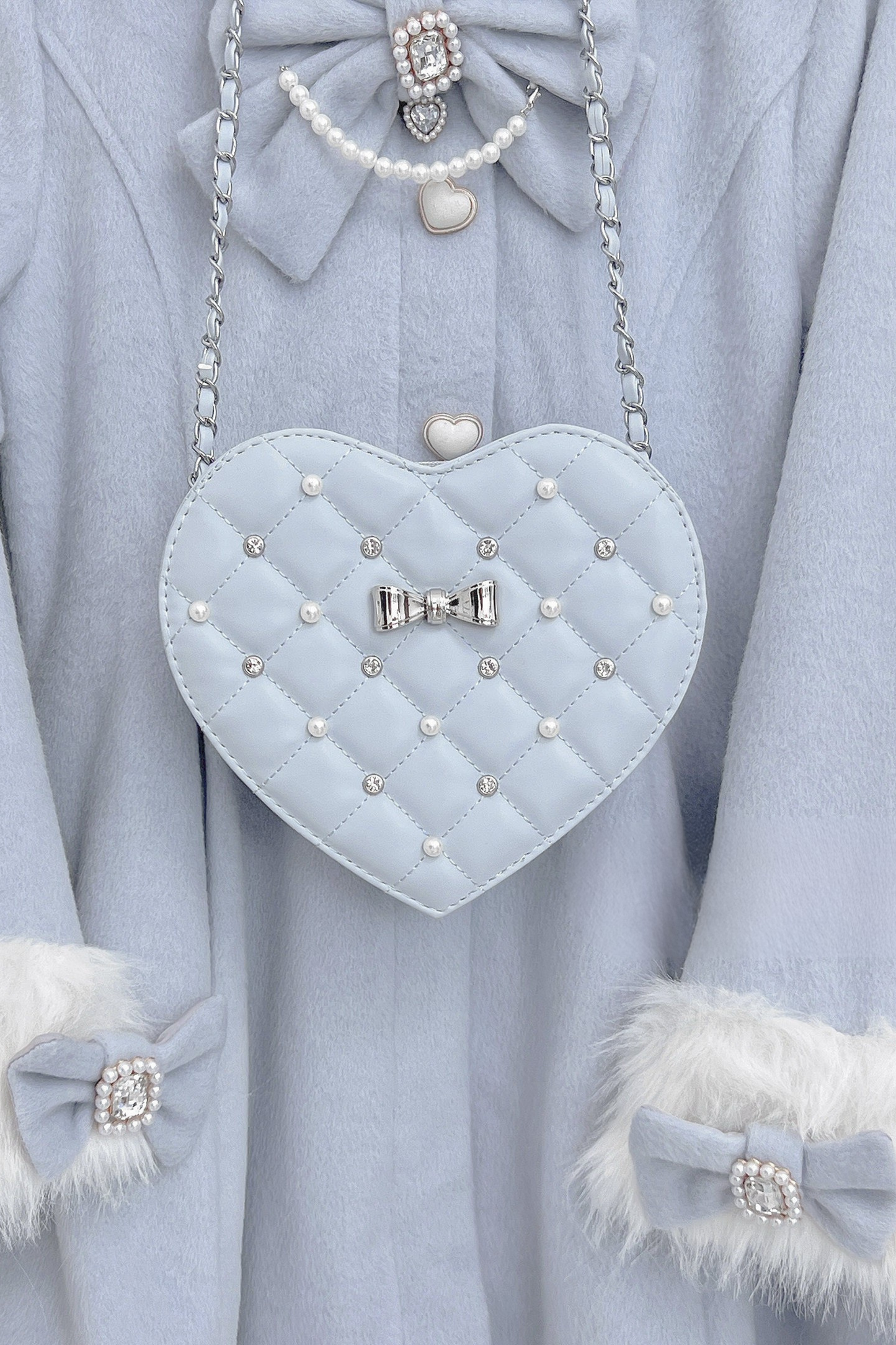 Pearl Quilted Sweetheart Bag