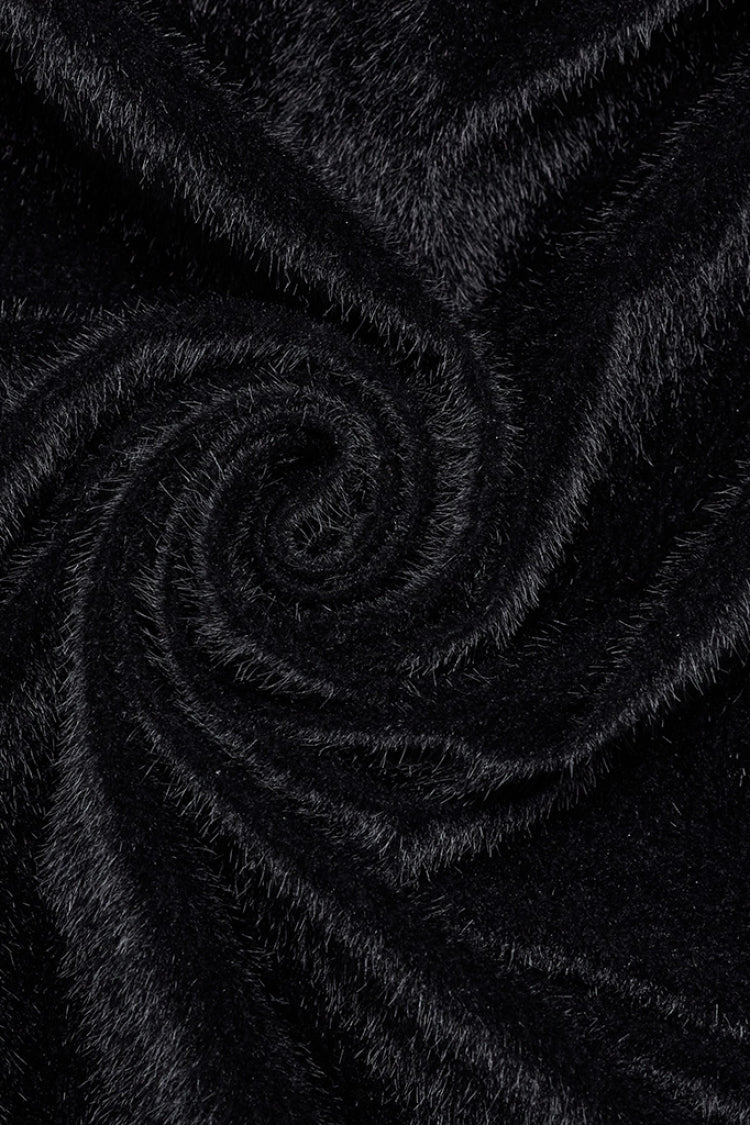 Effortlessly Elegant Coat with a Timeless Design