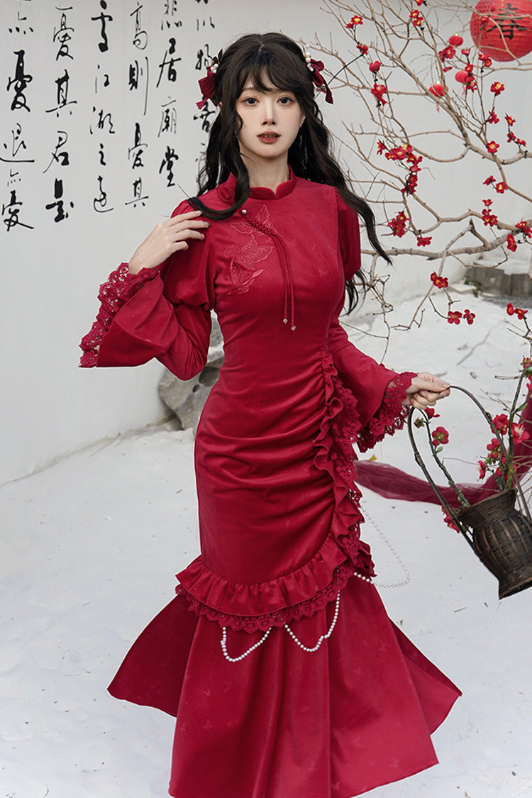 Beautifully Crafted Dress in a Classic Style