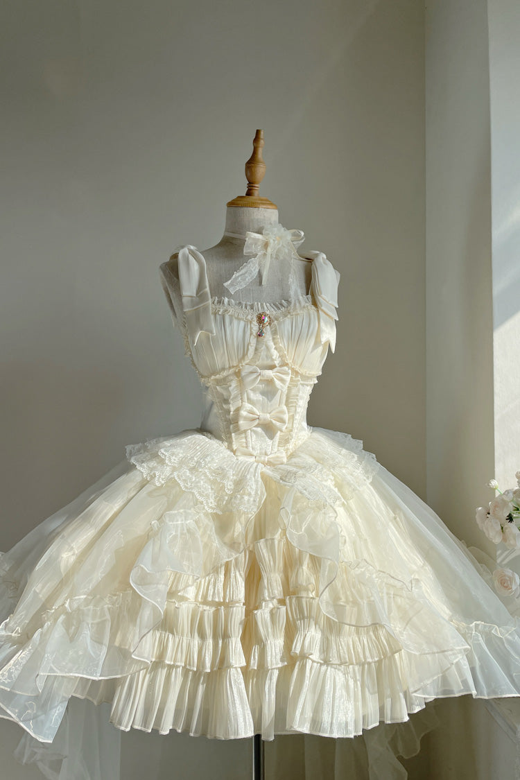 Subtly Elegant Dress with a Refined Vintage Look