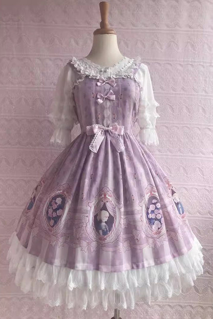 Classic Vintage Dress with a Flattering Fit