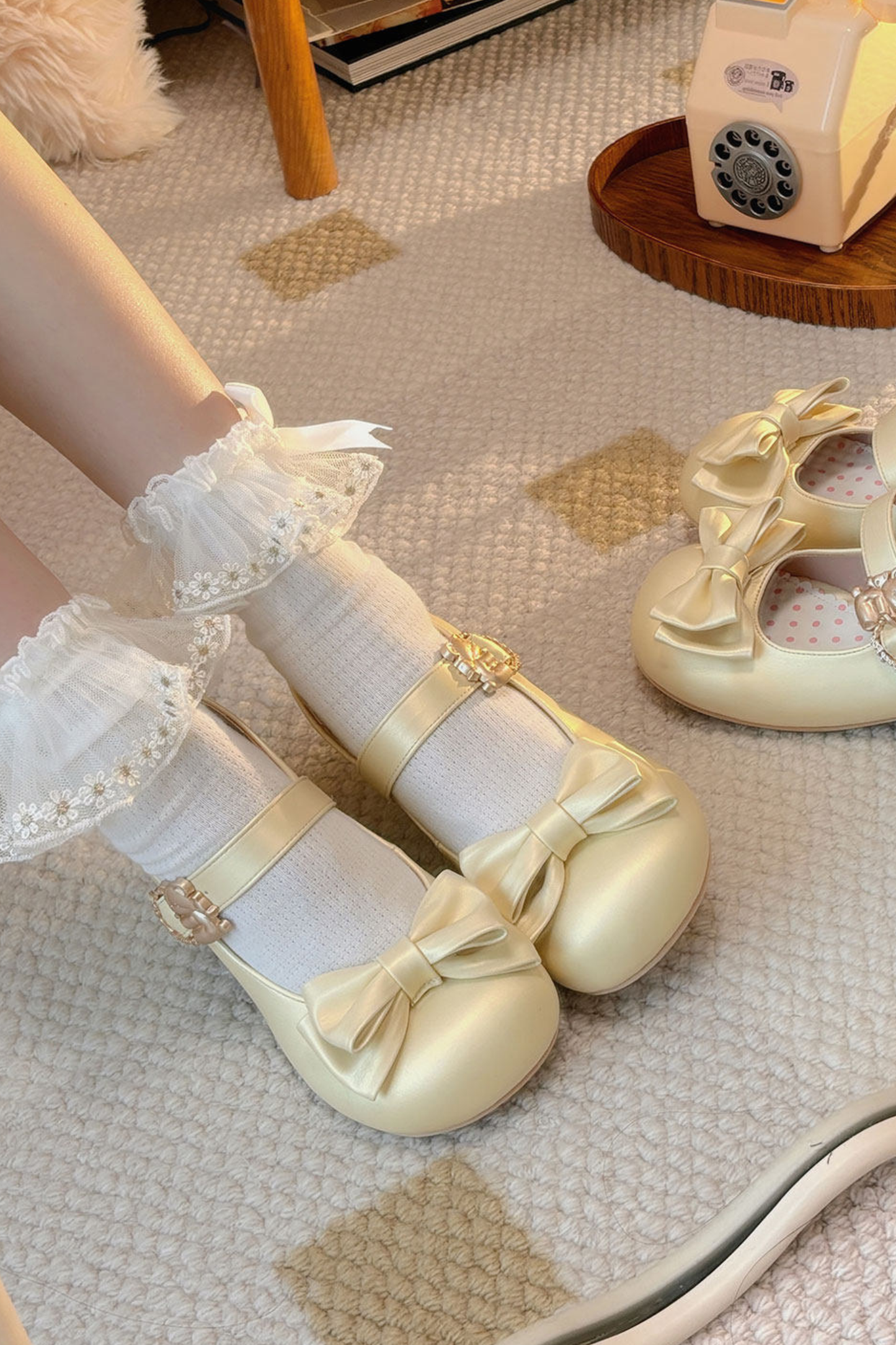 Satin Sheep Puff Ribbon Shoes