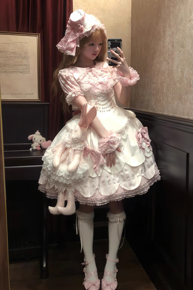 Subtly Elegant Dress with a Refined Vintage Look