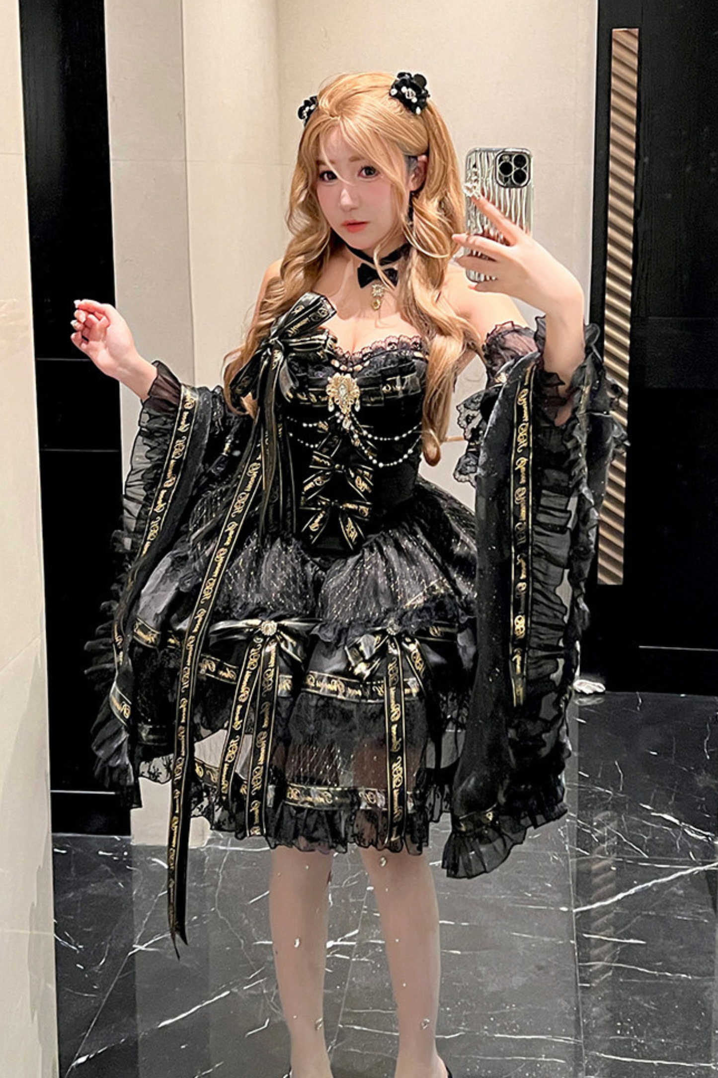Golden Gothic Dress + Choker + Sleeve + Badge