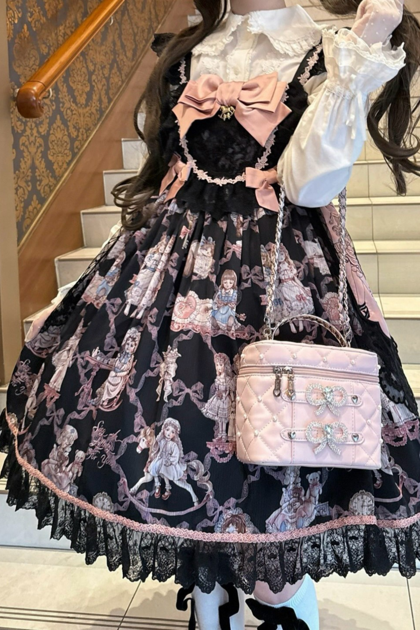 Pearl Rhinestone Lace Box Bag