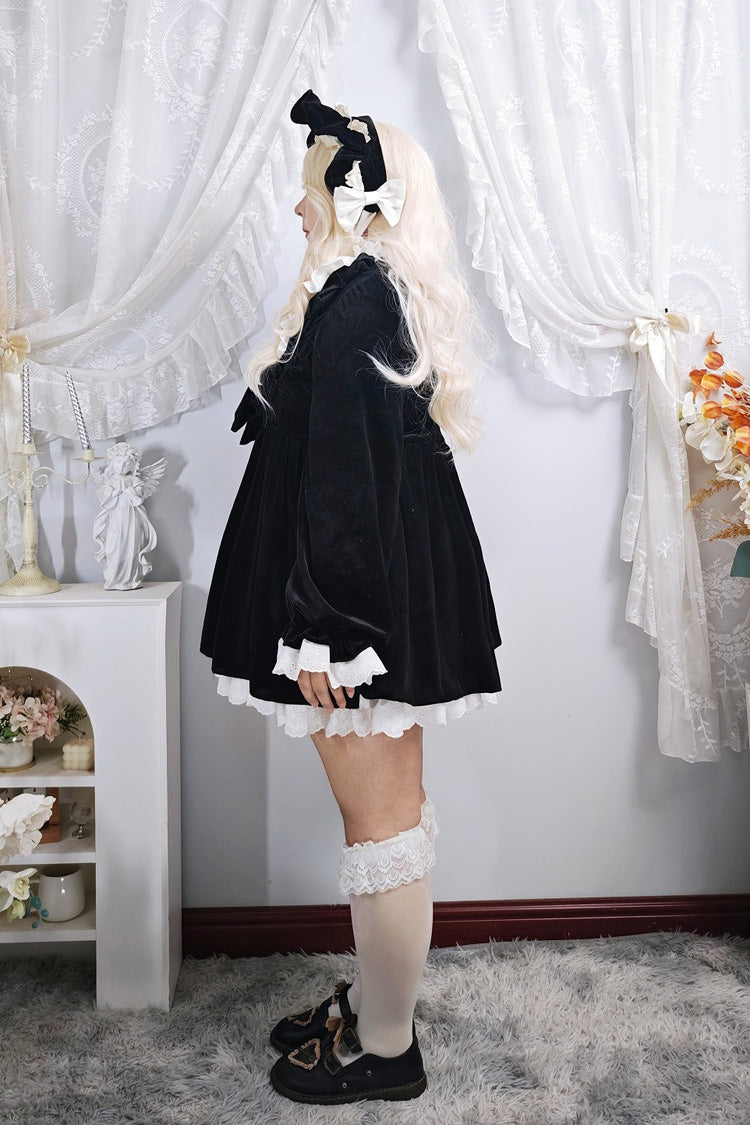 Casually Elegant Dress with a Refined Edge
