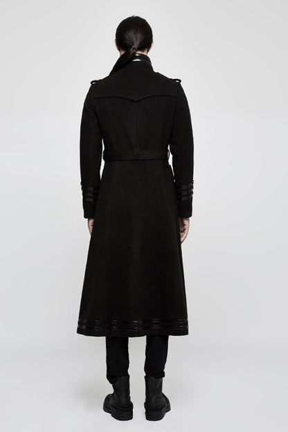 Beautifully Finished Coat in a Timeless Design