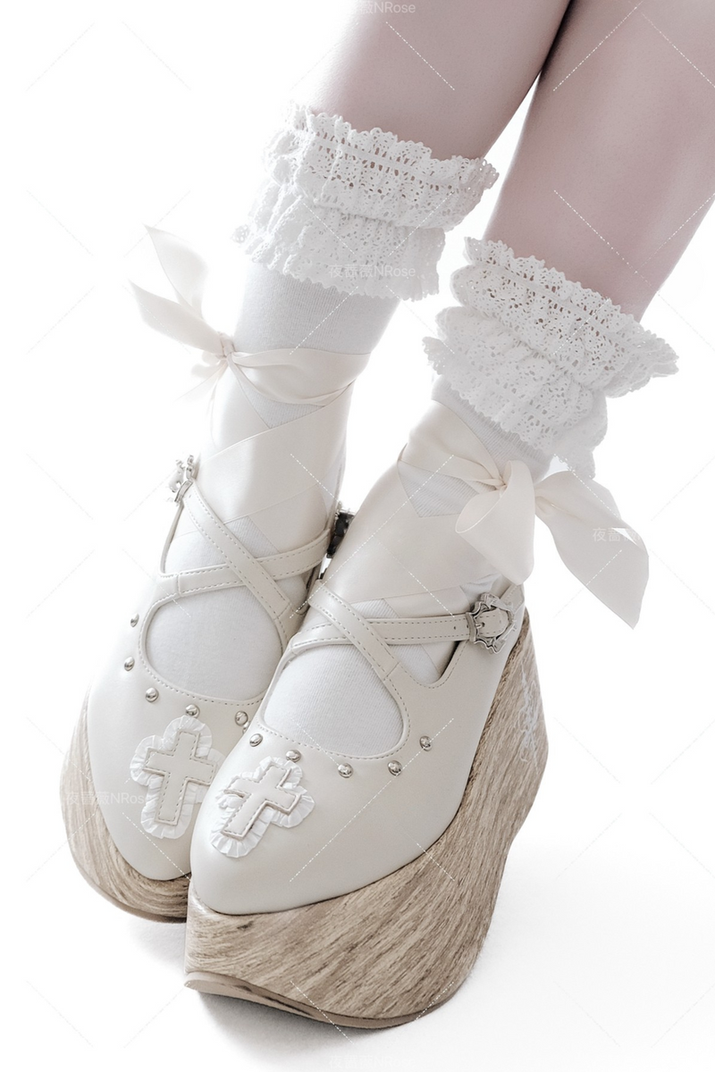 Platform Sole Lace Up Cross Shoes