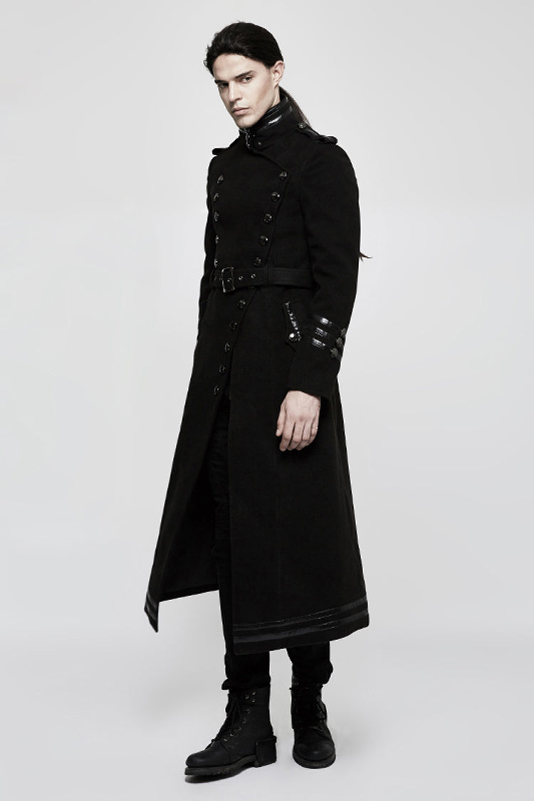 Beautifully Finished Coat in a Timeless Design