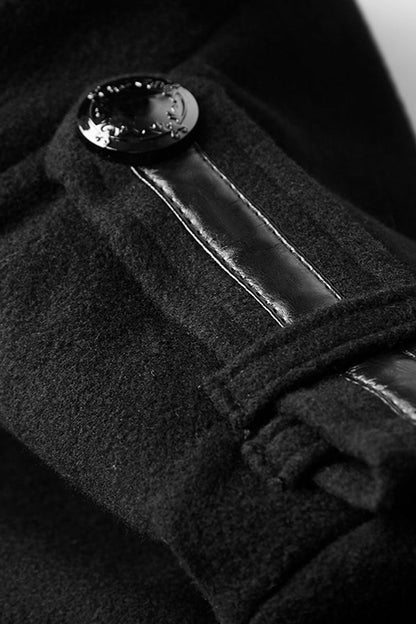 Beautifully Finished Coat in a Timeless Design