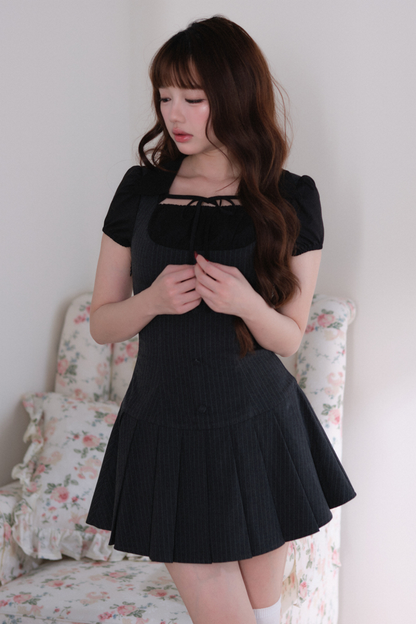 Sweet Pleated Design Dress