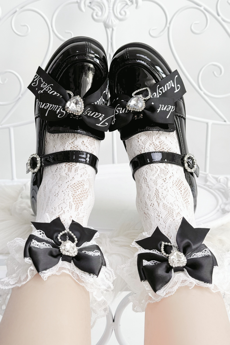 Ribbon Lace-up Mary Jane Shoes