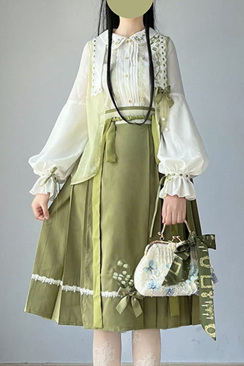 Subtly Elegant Dress with a Refined Vintage Look