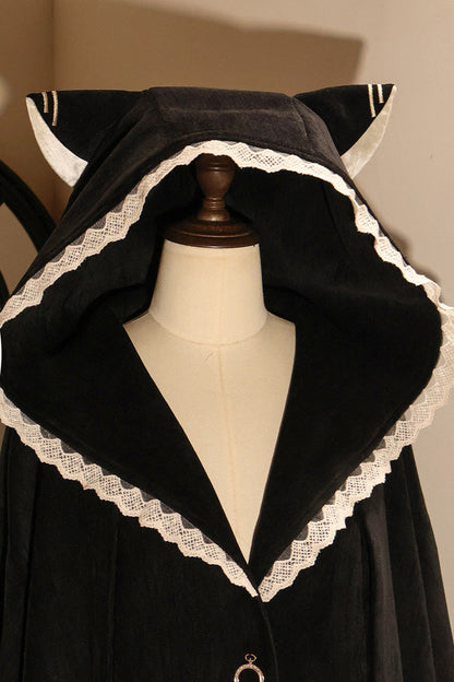 Beautifully Crafted Coat in a Classic Style