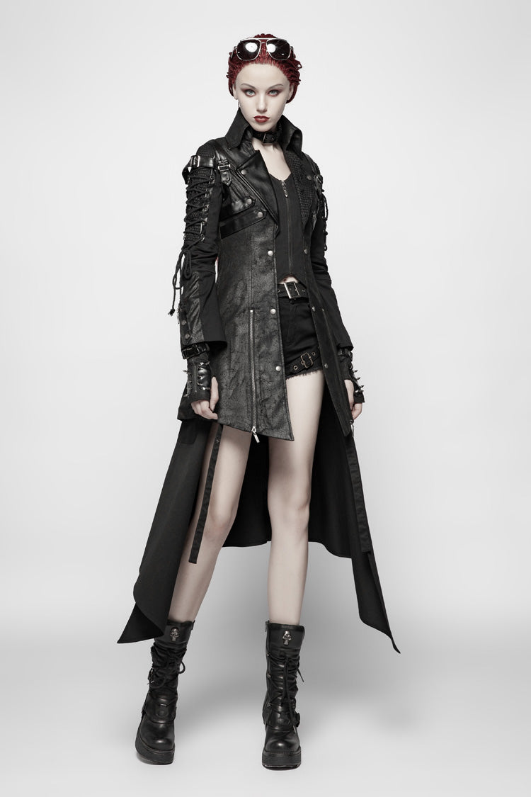 Beautifully Finished Coat in a Timeless Design