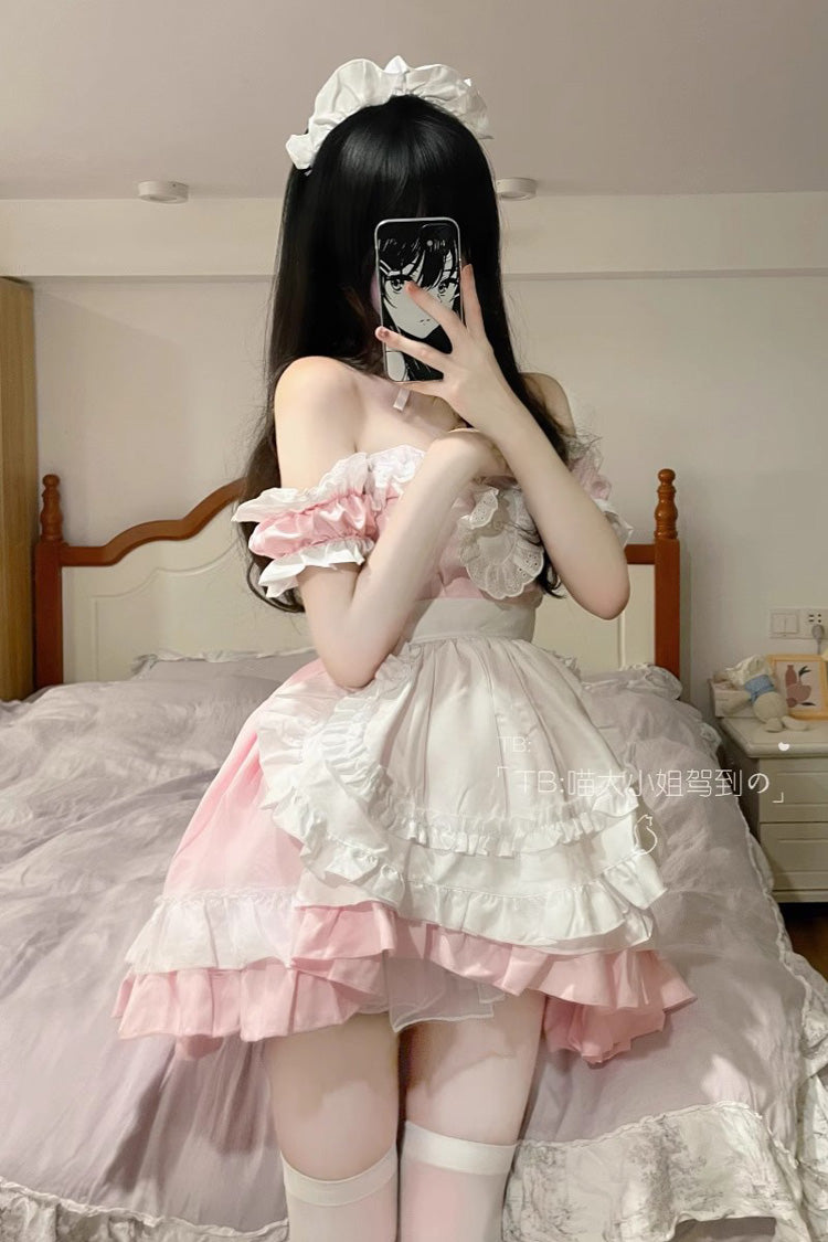 Subtly Elegant Dress with a Refined Vintage Look