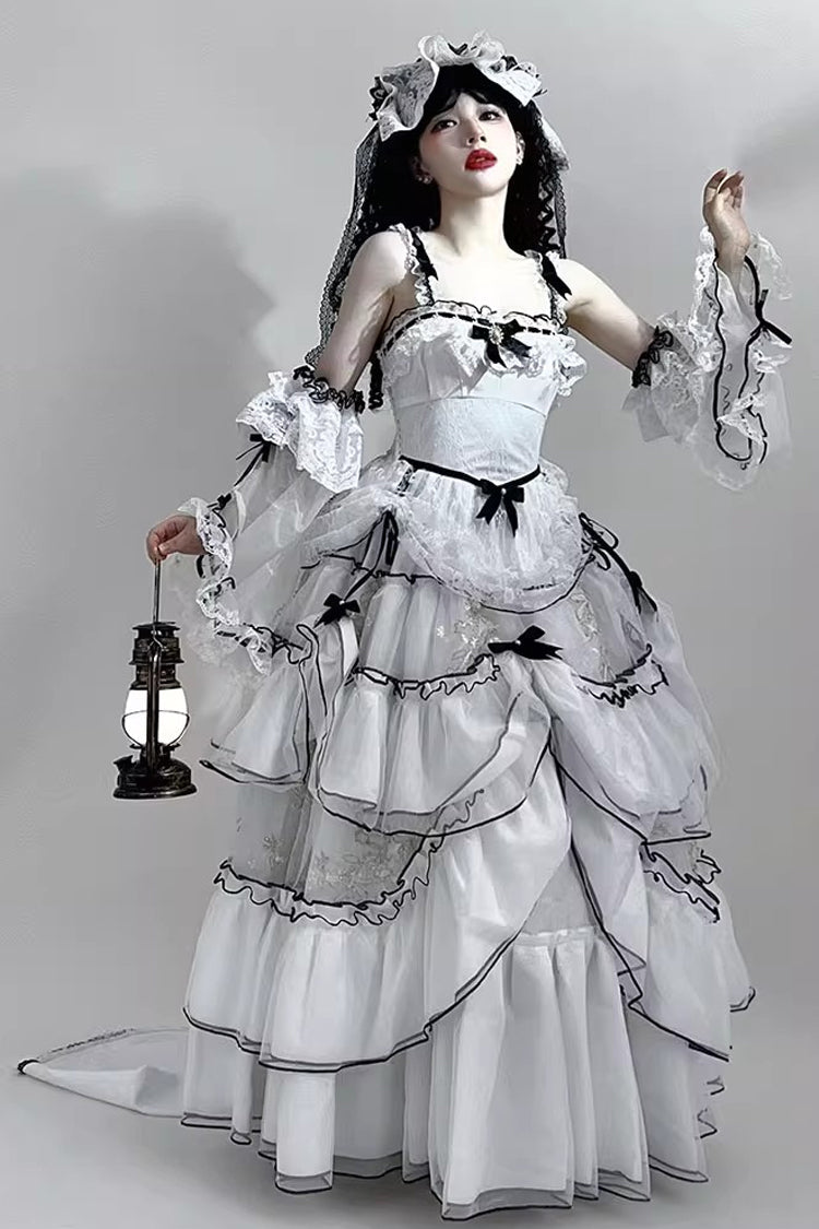 Finely Styled Dress with a Classic Vintage Look