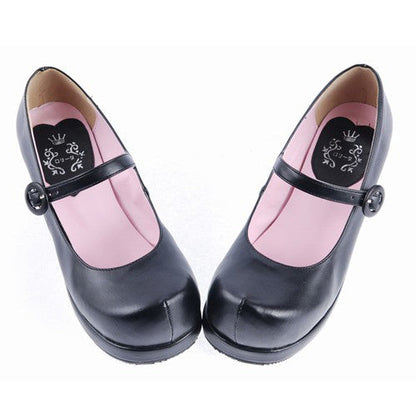 Finely Styled Shoes with a Classic Vintage Look