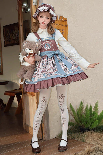 Finely Styled Dress with a Classic Vintage Look