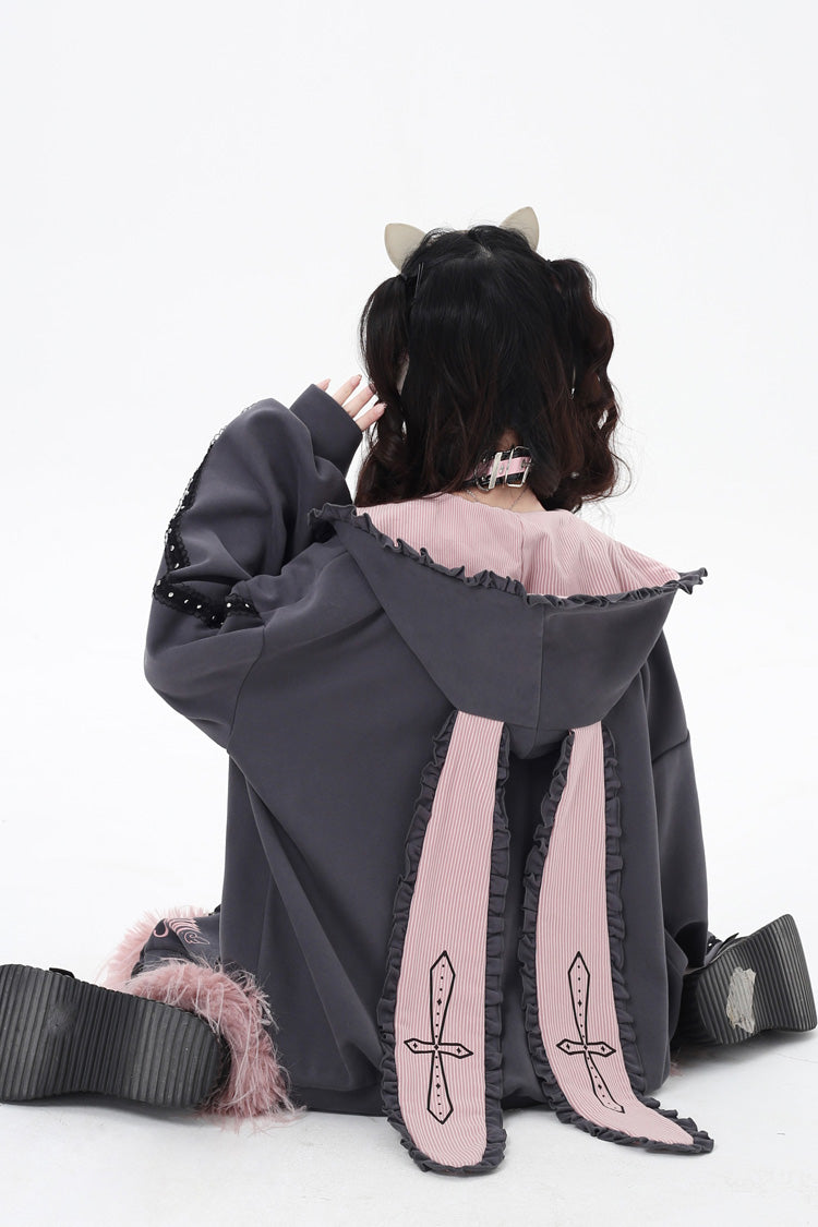 Elegantly Styled Coat for Everyday Wear