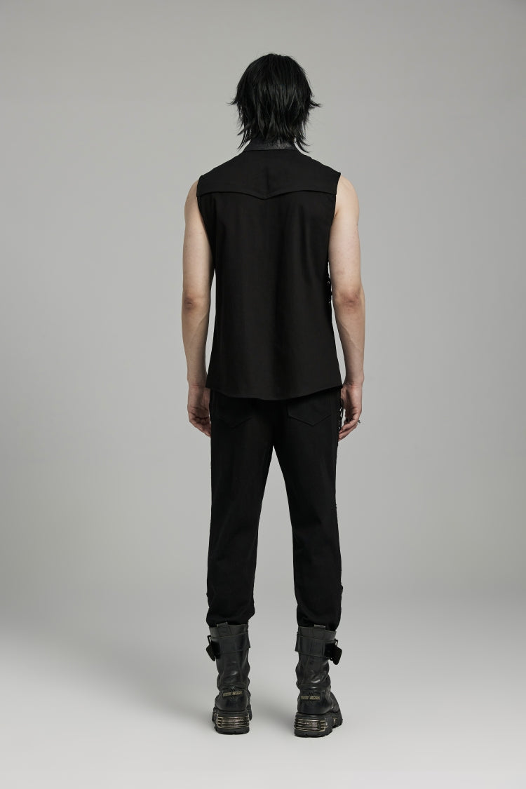 Finely Styled Garment with a Classic Vintage Look