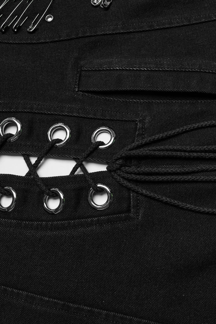 Casually Elegant Garment with a Refined Edge