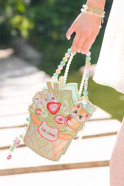 Beautifully Finished Bag in a Timeless Design