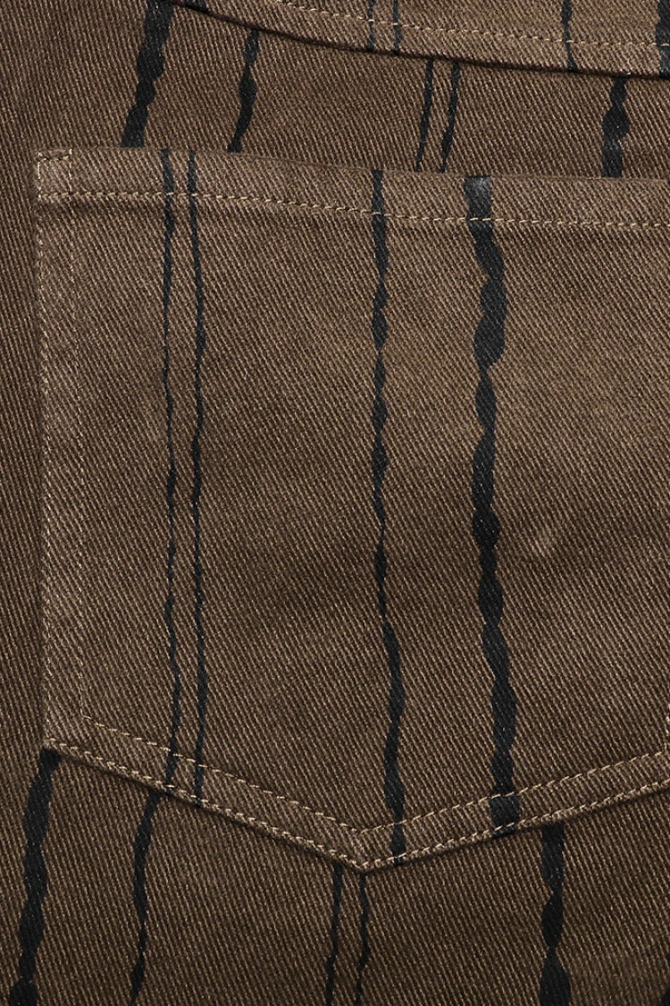 Elegantly Styled Pants for Everyday Wear