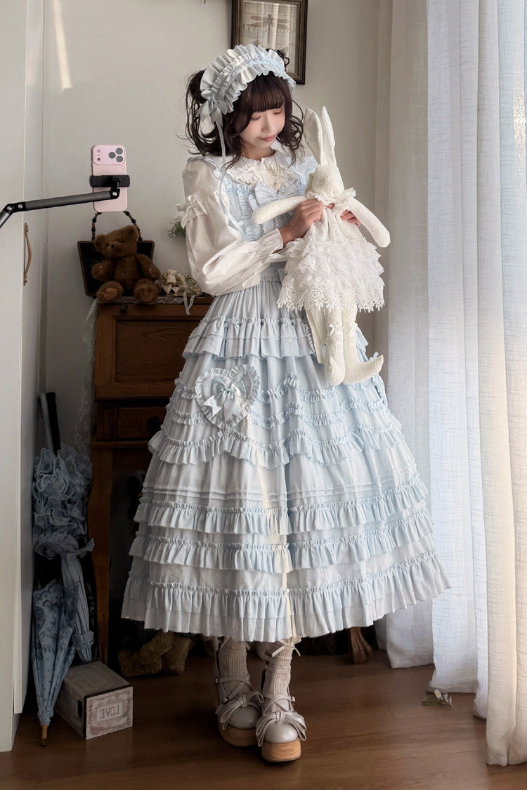 Subtly Elegant Dress with a Refined Vintage Look