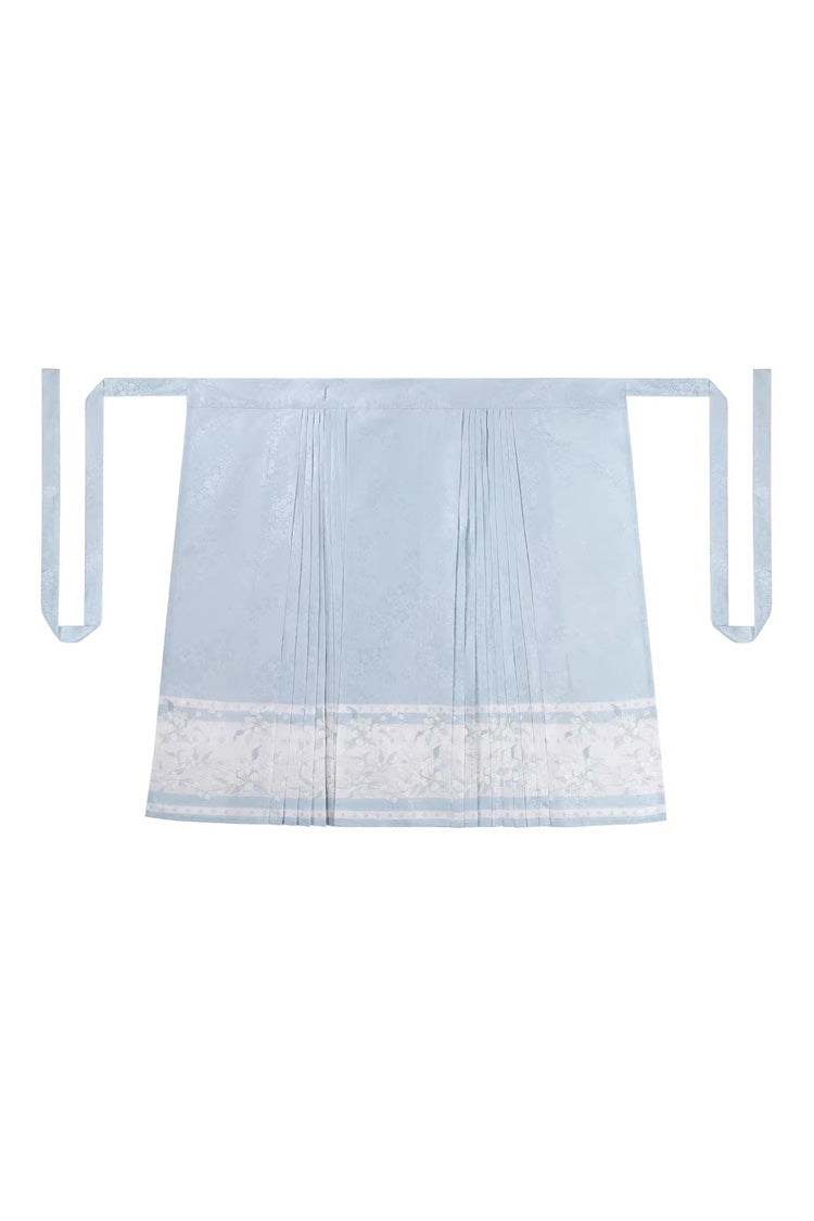 Subtly Elegant Garment with a Refined Vintage Look
