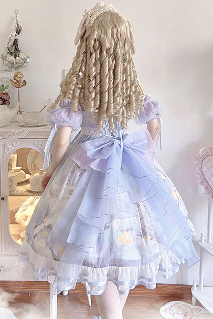 Subtly Elegant Dress with a Refined Vintage Look