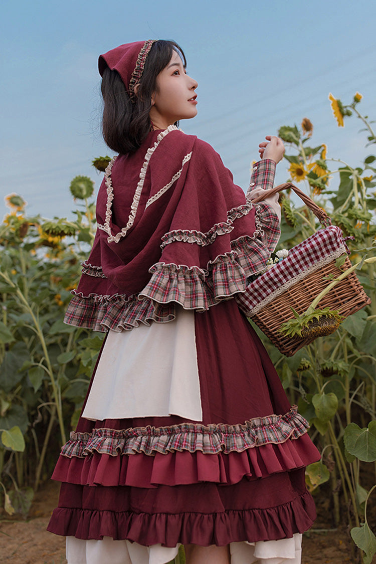 Finely Styled Dress with a Classic Vintage Look