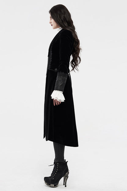 Subtly Elegant Coat with a Refined Vintage Look