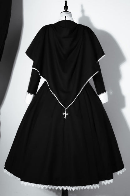 Subtly Elegant Dress with a Refined Vintage Look