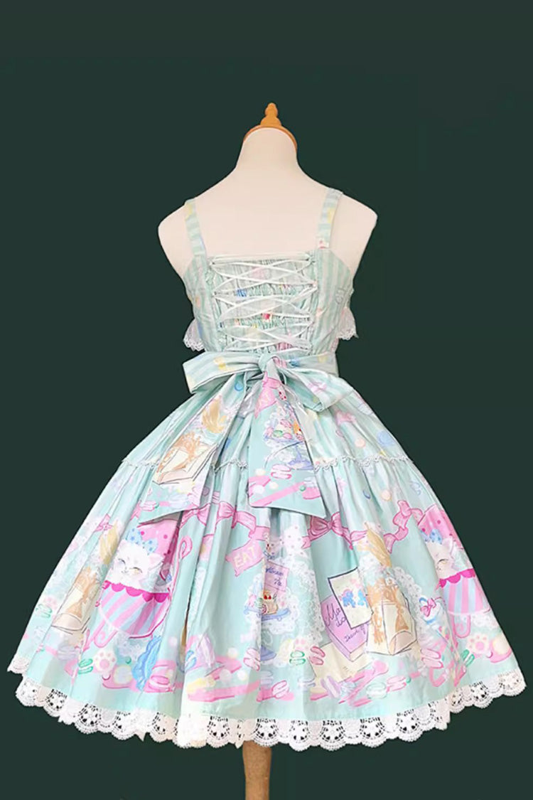 Finely Styled Dress with a Classic Vintage Look