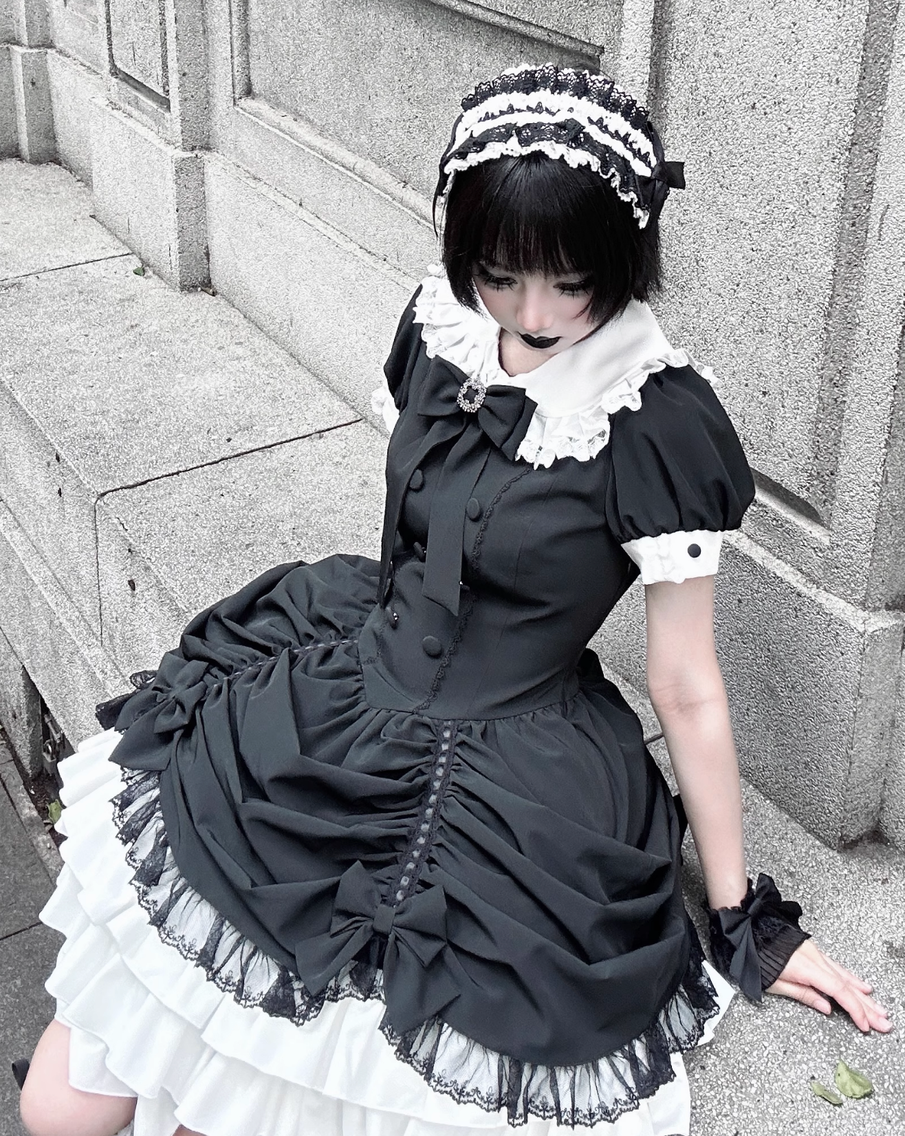 [limited Quantity] Gothic Dark Doll Lolita Black Ribbon Dress